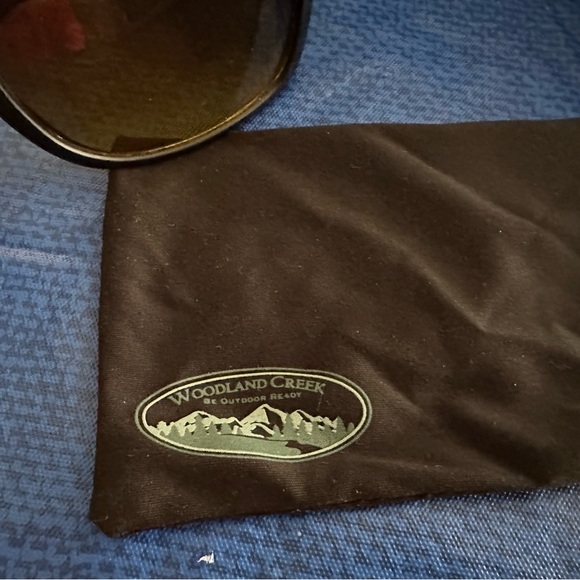 Woodland creek uv sunglasses with case good for camping etc. HD VISION - Picture 3 of 6